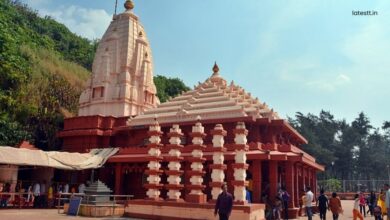 Ganpatipule is a popular tourist destination in Maharashtra